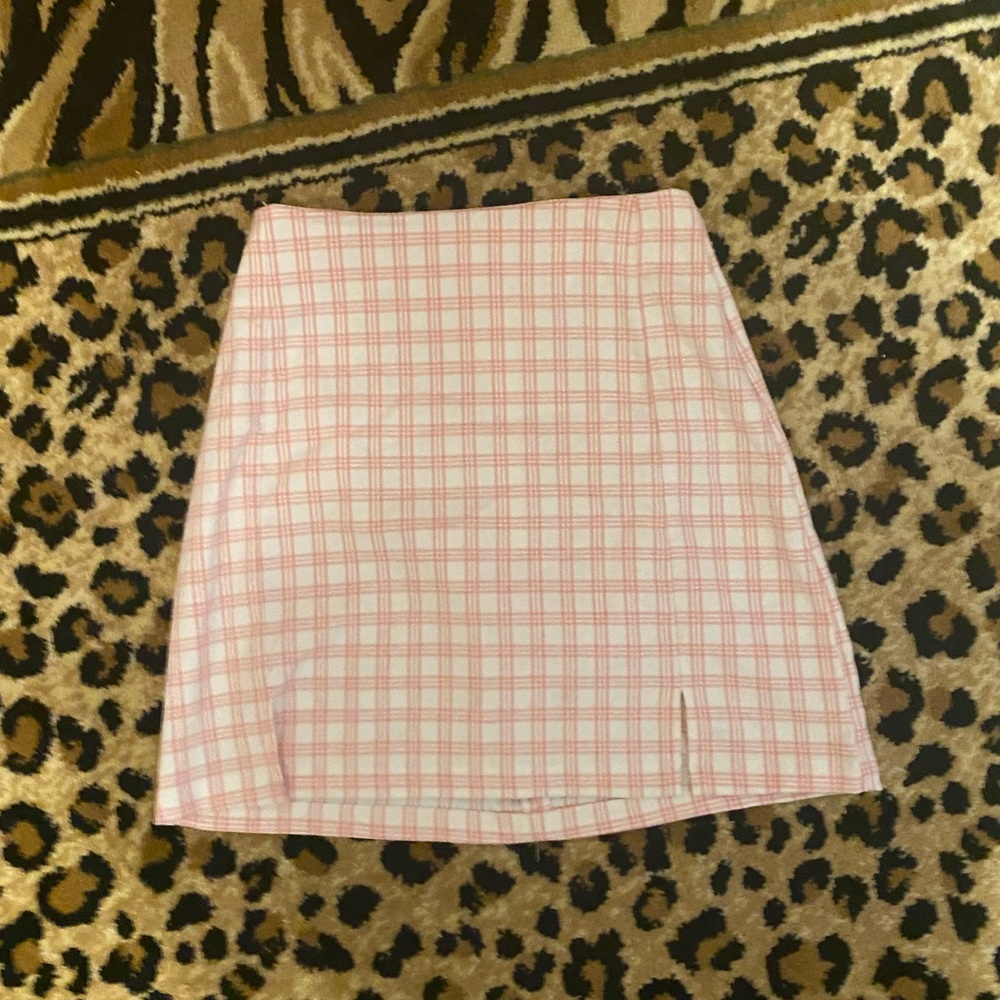 brandy Melville pink plaid skirt